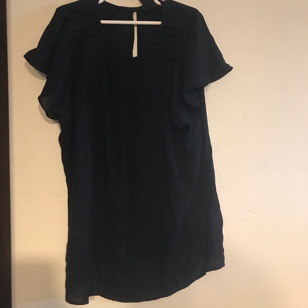 Women’s petite Blouse color black
